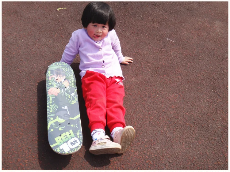 60CM Skateboard Beginner Kids Cartoon Skateboard Maple Wood Deck Skate Board Outdoor Long Board Double Rocker Skateboard Child