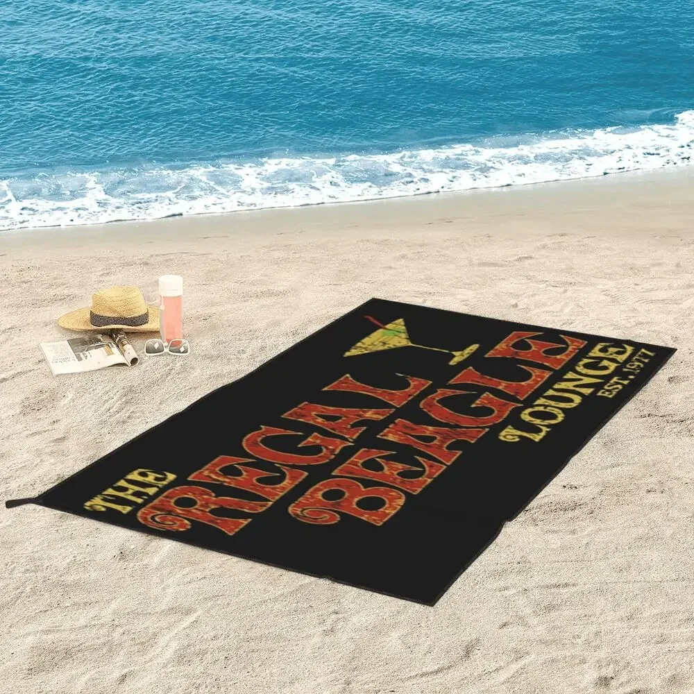 Happy Couch Dog Cute Beagle Beach Towel Soft Microfiber Quick Dry Absorbent Quick Towels For Bath