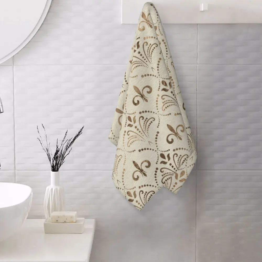 Custom Quick Dry Cotton Face Towel Absorbent Fleur-De-Lys Lily Flower Beach Towels