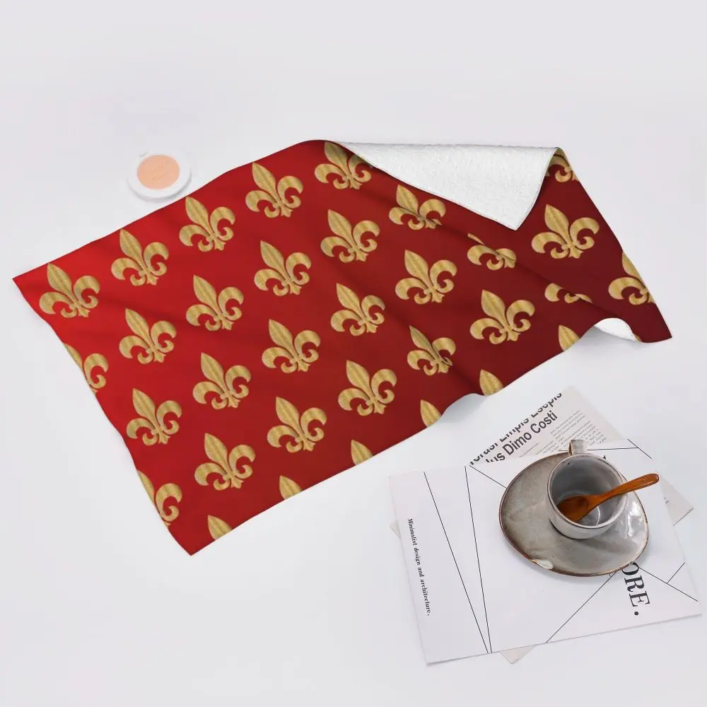 Custom Quick Dry Cotton Face Towel Absorbent Fleur-De-Lys Lily Flower Beach Towels