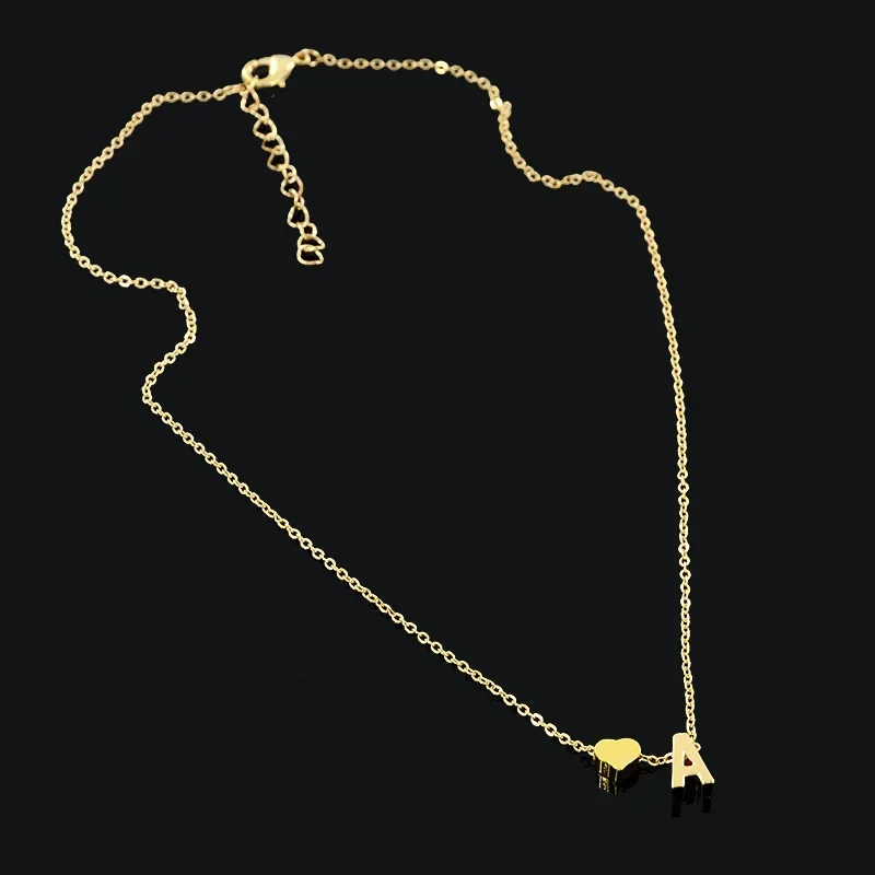 XINYI Fashion Tiny Heart Dainty Initial Necklace Gold Silver Color Letter Name Choker For Women Pendant Jewelry Gift