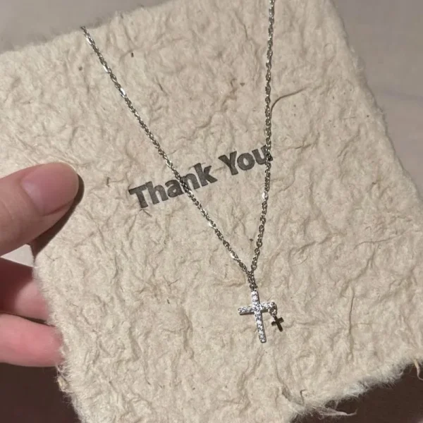 Fashion Simple Stainless Steel Cross Necklaces for Women Luxury Design Metal Zircon Clavicle Chain Choker Jewelry Birthday Gift