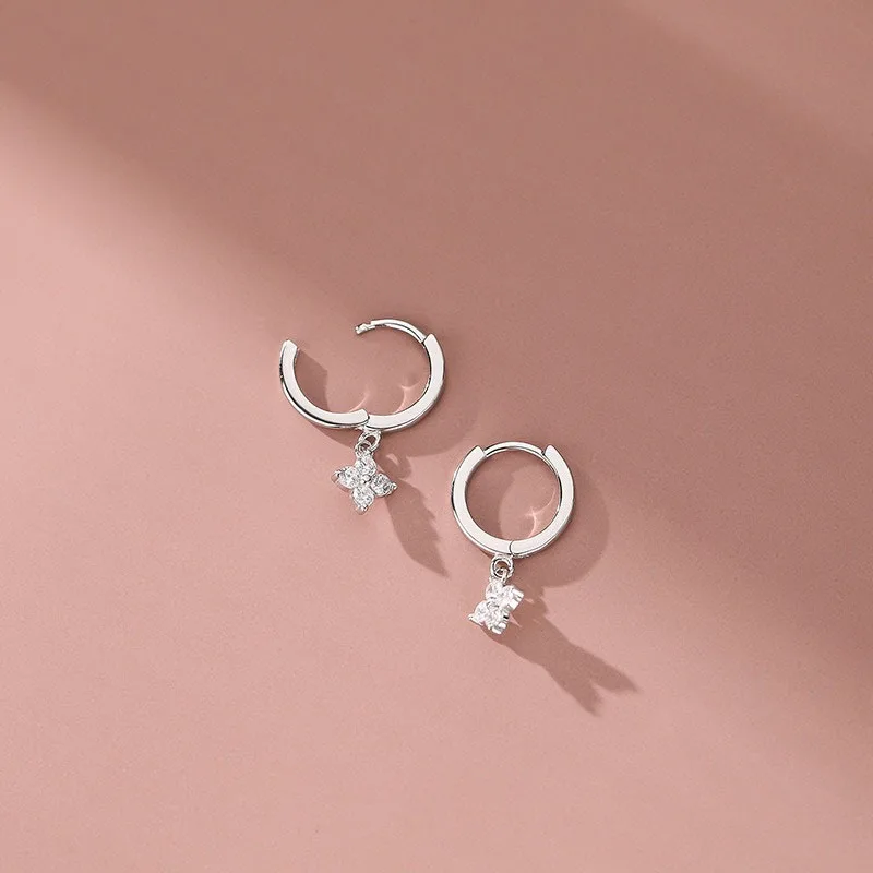 925 Sterling Silver Needle Clover Hoop Earrings Trendy Elegant Wedding Party Eardrop Jewelry Accessories Gift for Women Girls