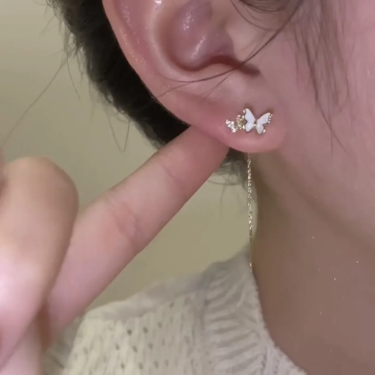 2024 New Fashion Trend Unique Design Elegant and Exquisite Zircon Leaf Earrings For Women Jewelry Wedding Party Premium Gifts