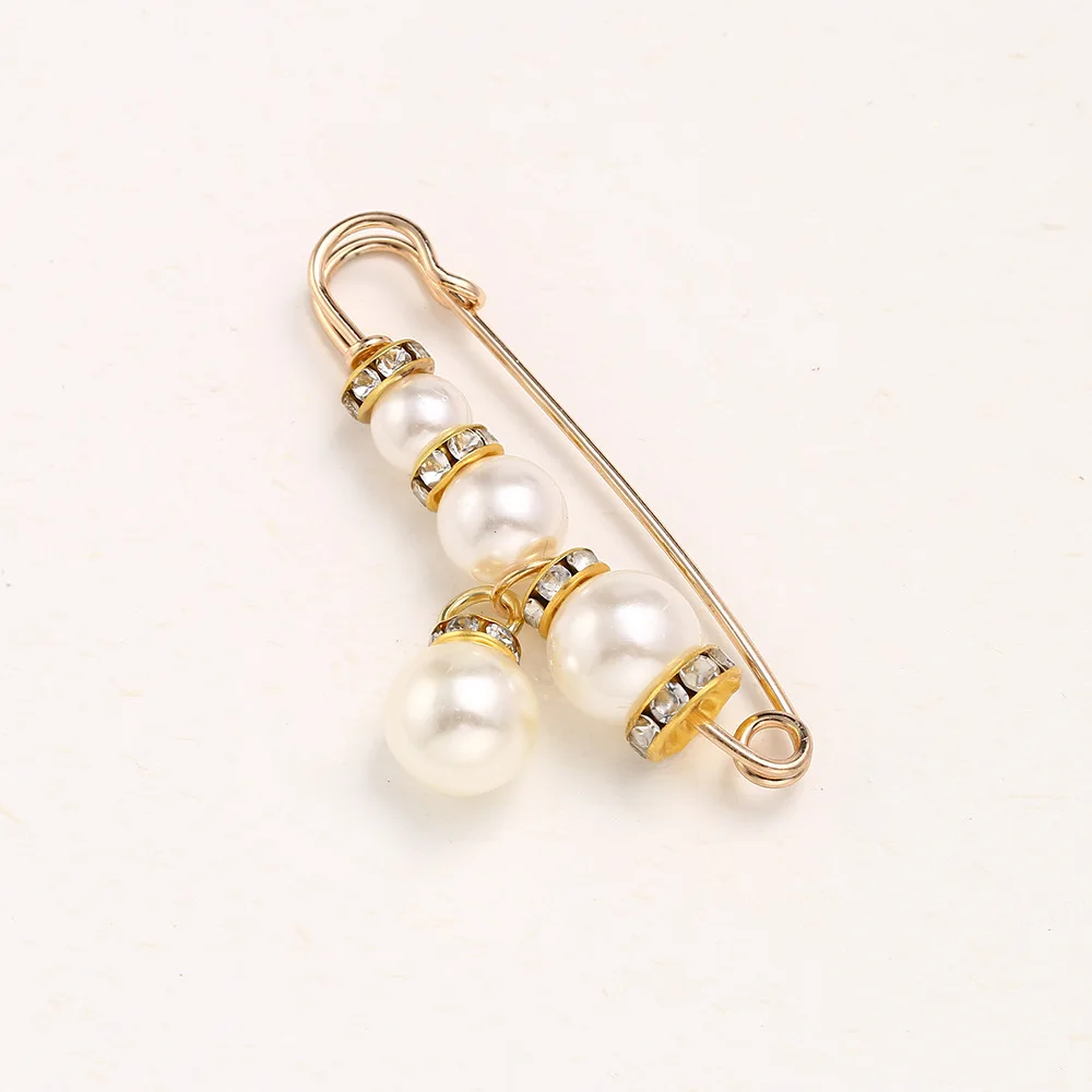 Women New Cute Imitation Pearl Rhinestone Brooch Anti-lighting Skirt Waist Pin Fashion Jewelry Accessories Gifts