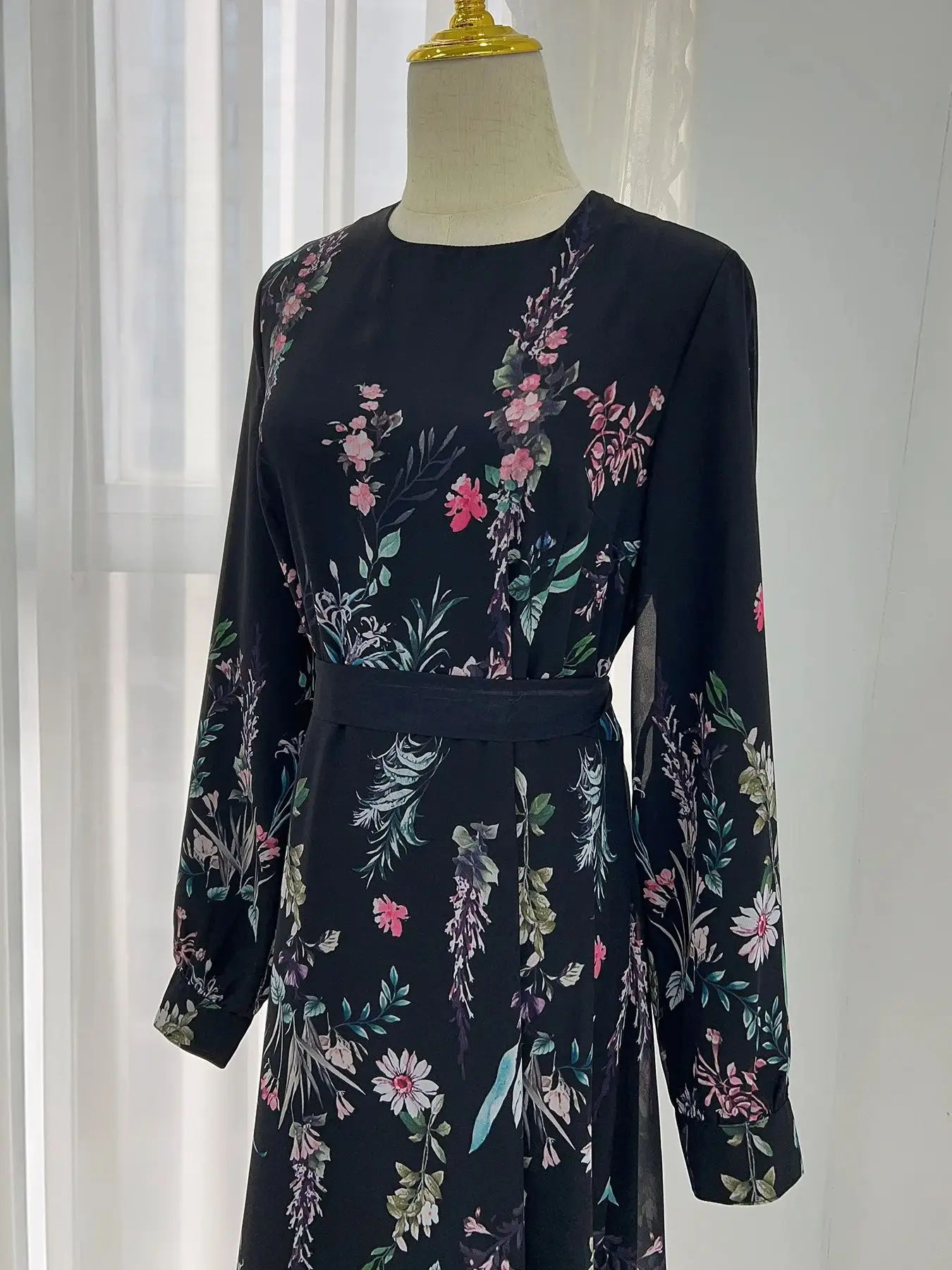 2070442-qwzqbj.jpg Ramadan Eid printed Fashion Abaya Muslim Dress female Islamic Kaftan Robe Musulman Abaya With Belt wy2289 - Image 5