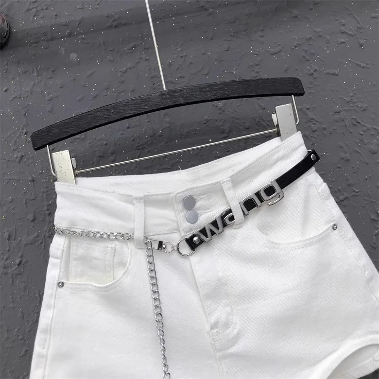 High Quality Irregular Design White Denim Shorts For Women's Fashion Jeans New Summer Loose A-line Wide-Leg Hot Pants