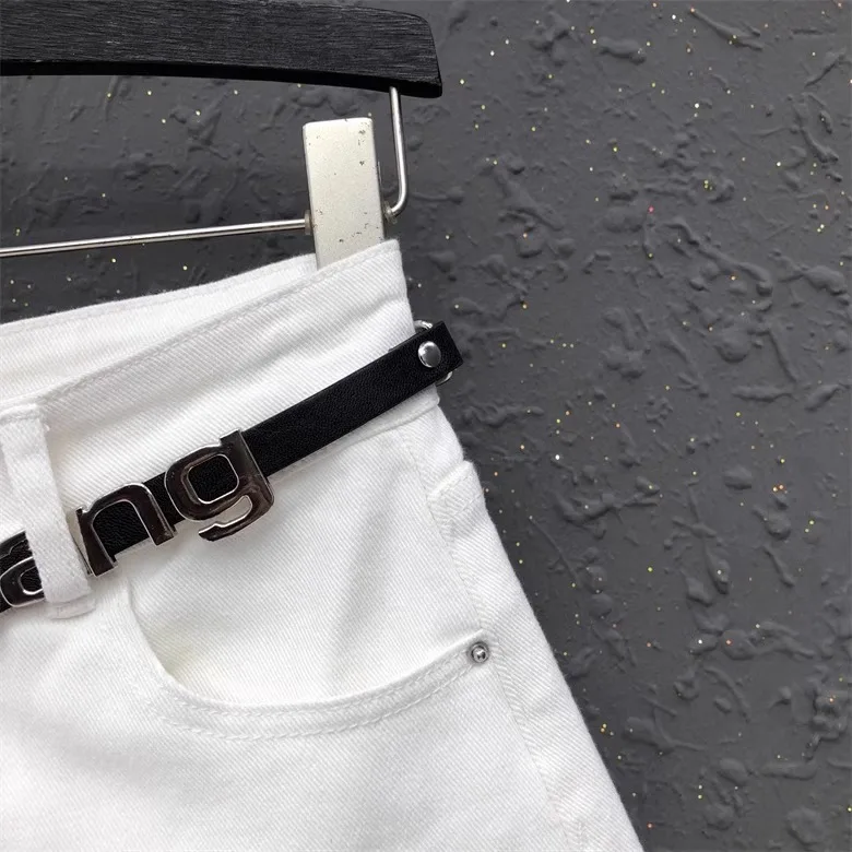 High Quality Irregular Design White Denim Shorts For Women's Fashion Jeans New Summer Loose A-line Wide-Leg Hot Pants