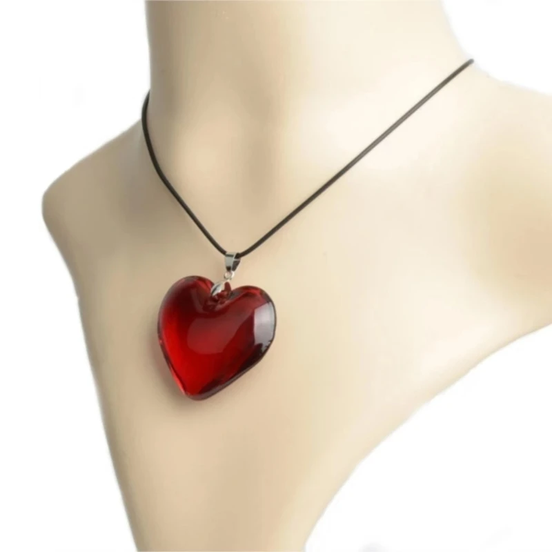 Heart Shape Necklace Crystal Pendants Clavicle Chain Necklace Fashion Jewelry Glass Charm Necklace for Couple Women Girl