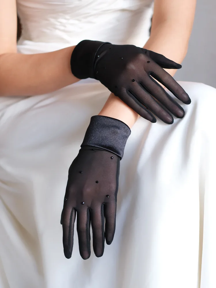 Elegant Tulle Flashing Wedding Gloves