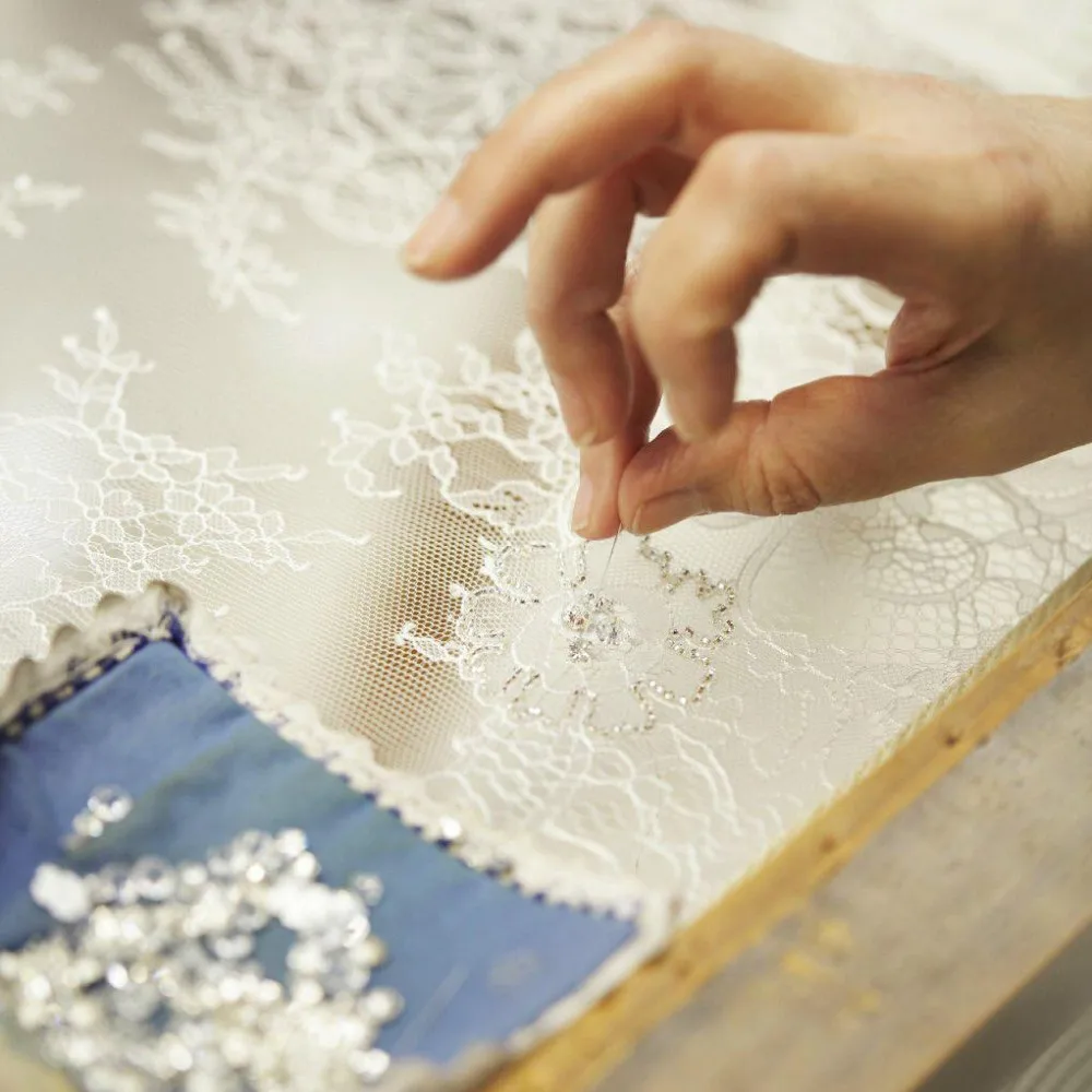 FairyKissy Chic Violet Evening Dress A-Line Silver Appliques Crystal Pleated Backless Party Dress Celebrity Prom Gown Customized