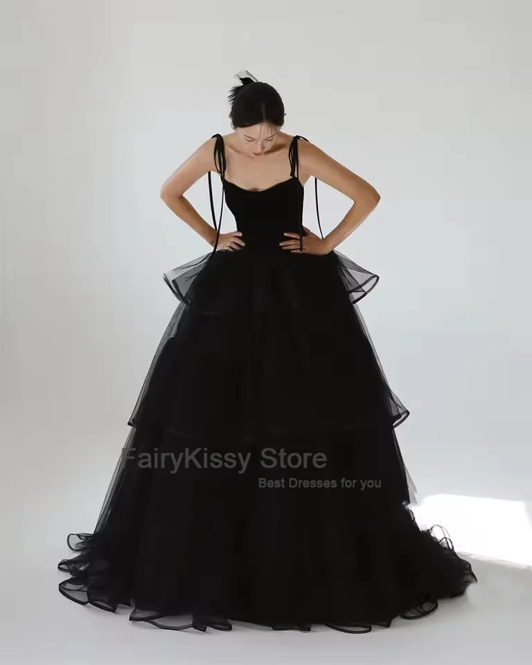 FairyKissy Princess Black Tiered Wedding Dresses Korea Photo shoot Spaghetti Straps Layered Evening Gowns Corset Back Customized