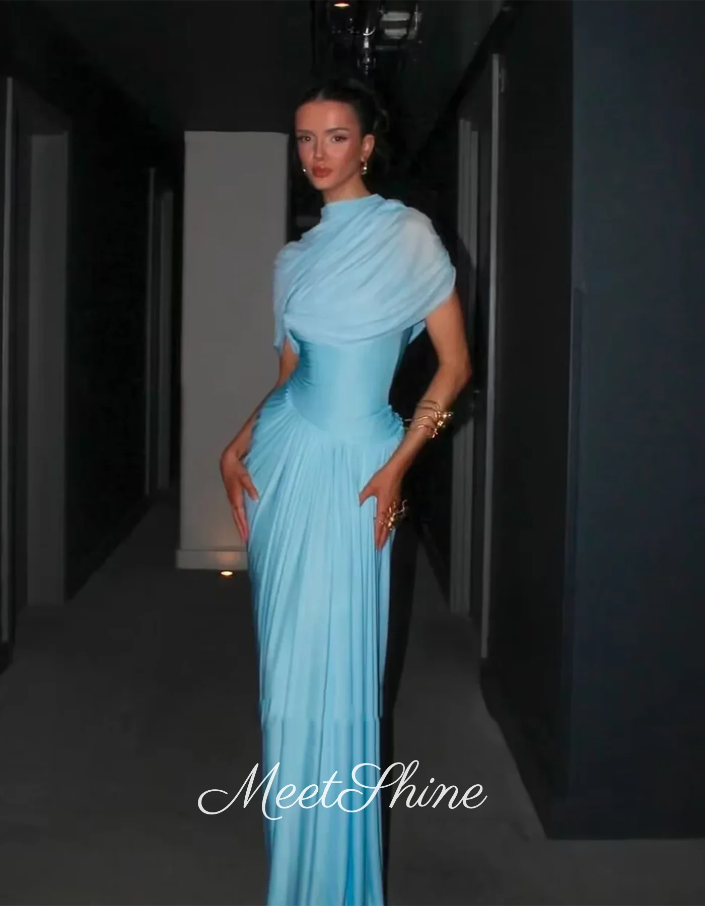 Dubai Sky Blue Chiffon Evening Dress with Cape Sweep Train O-Neck Formal Wedding Prom Dress High Quality Customized Party Dress