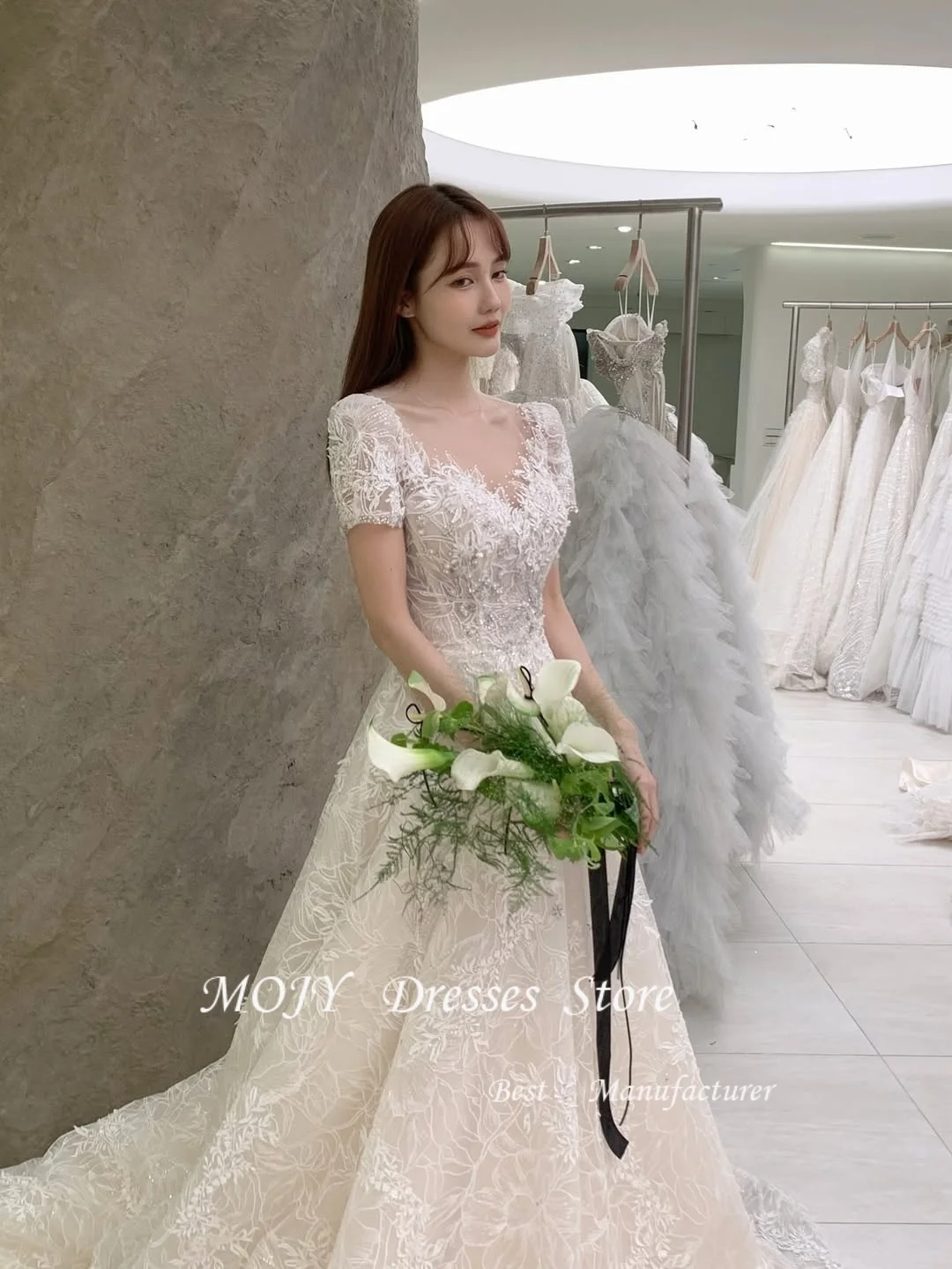 Mojy Elegant Floral Appliques Wedding Dress Photo Shoot Sweetheart Sweep Train Bridal Gown Customized Corset Evening Dresses
