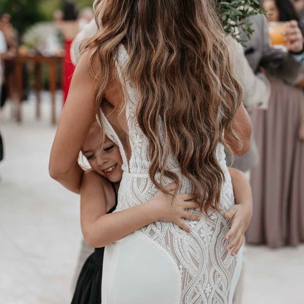 Sexy Deep V Neck Lace Patchwork Wedding Dress Satin Mermaid Open Back Sleeveless Customized Cutout Sides Luxury Bridal Gowns