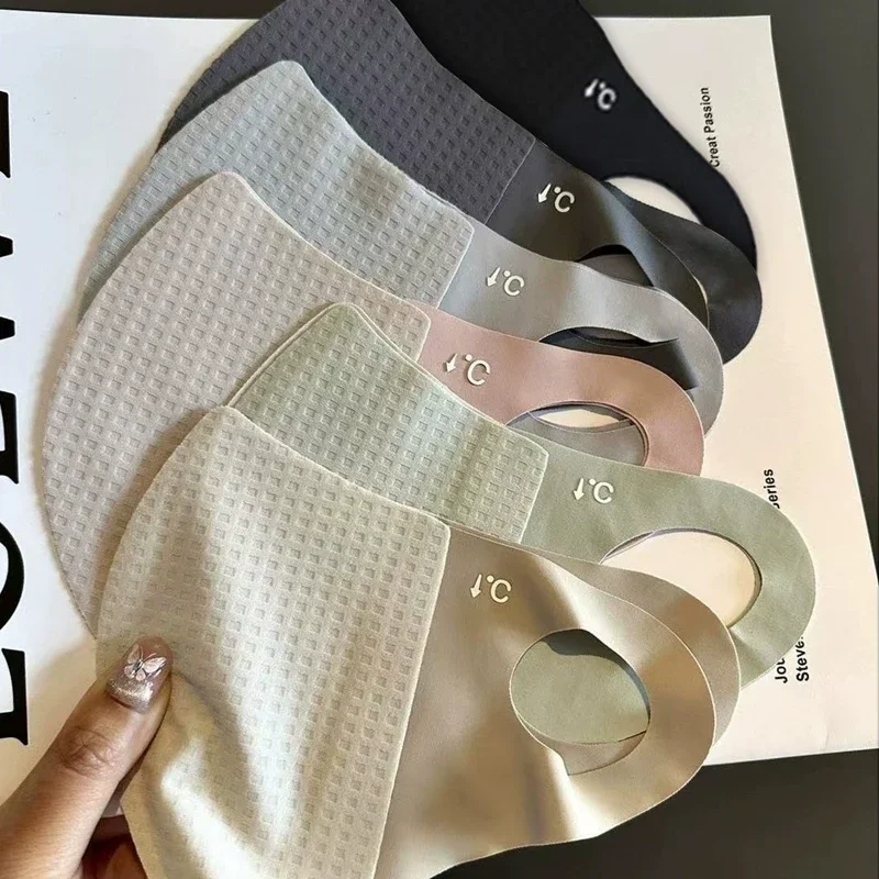 Summer UV Protection Mask Women Men Ice Silk Sunscreen Breathable Thin Face Cover Sunscreen Anti-uv Fashionable Outdoor Gear