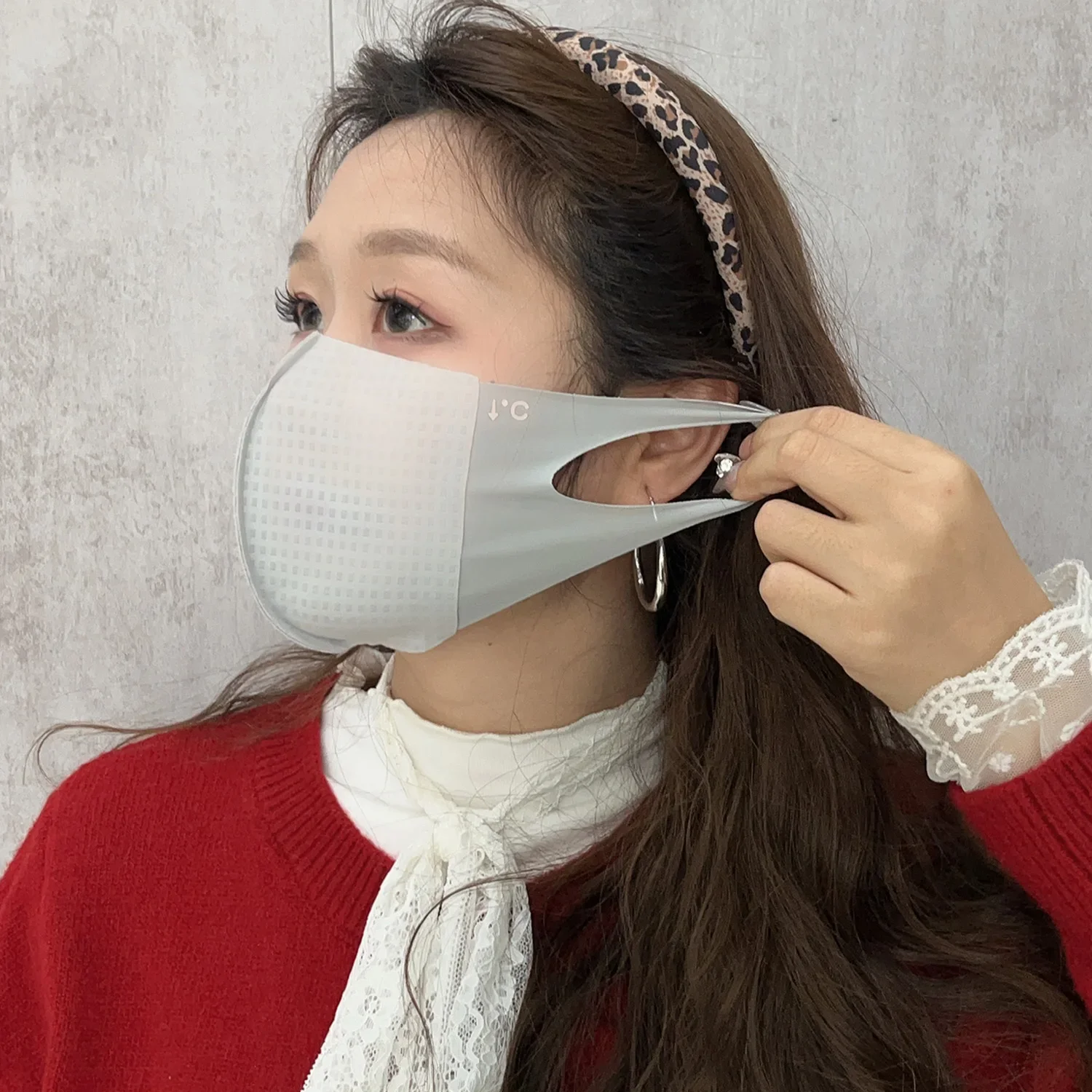 Summer UV Protection Mask Women Men Ice Silk Sunscreen Breathable Thin Face Cover Sunscreen Anti-uv Fashionable Outdoor Gear