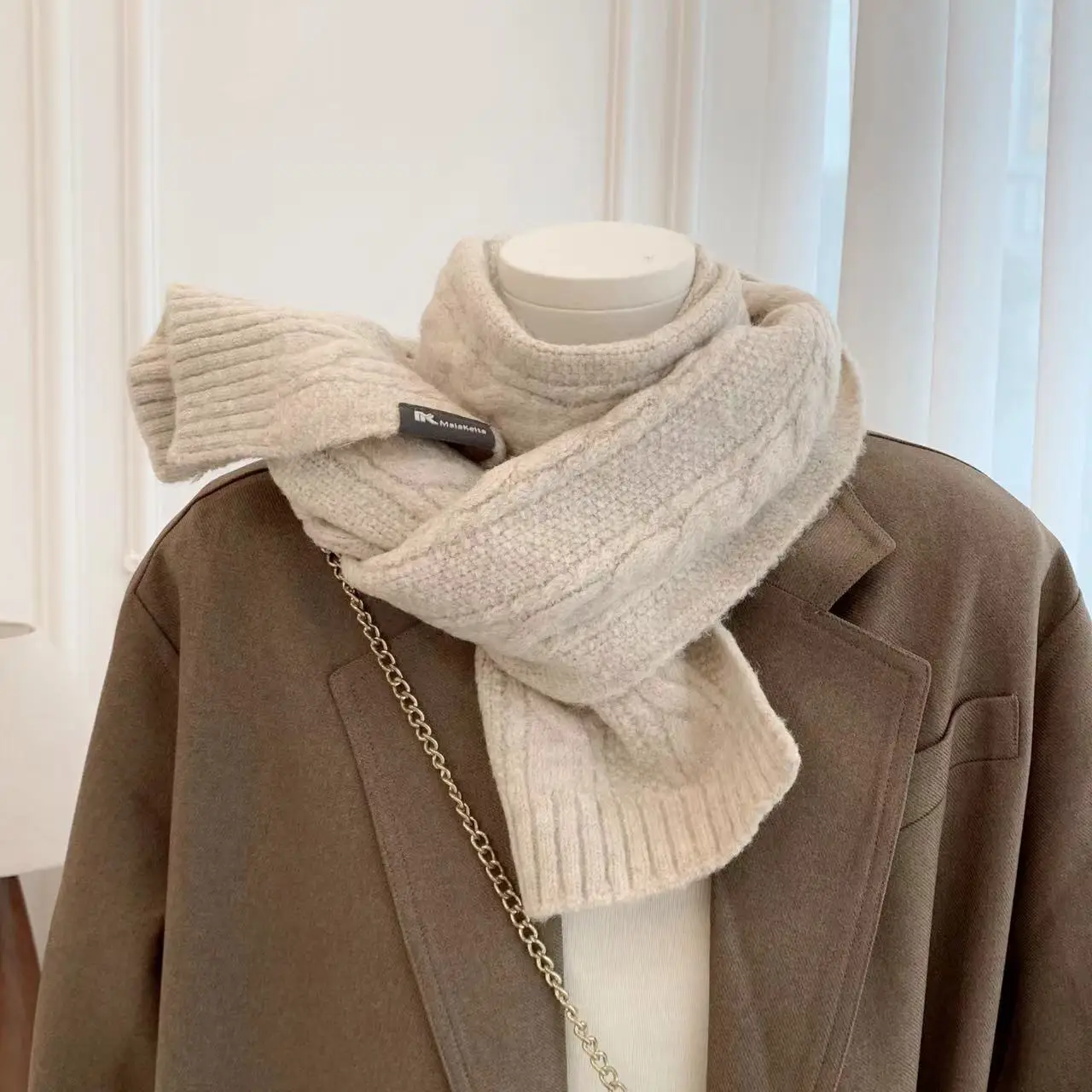 Knitted 100% Real Wool Scarf for Women Girls Winter Warm Thicken Wool Shawls and Wraps Twists Pattern Long Blanket Neckerchief