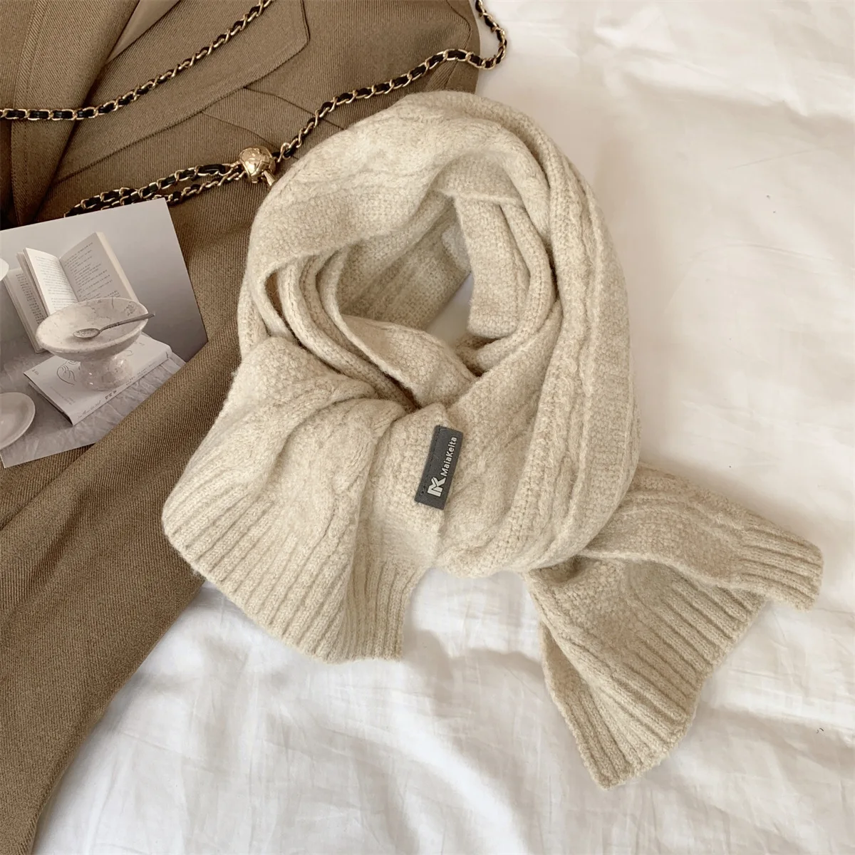 Knitted 100% Real Wool Scarf for Women Girls Winter Warm Thicken Wool Shawls and Wraps Twists Pattern Long Blanket Neckerchief