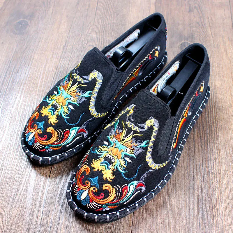 Old Beijing Work Shoes Men's Casual Cloth Shoes Autumn and Winter Ghost Facial Makeup Chinese-style Embroidered Shoes Male