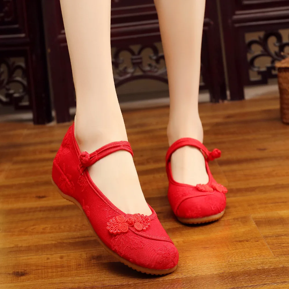Veowalk Chinese Knot Women Cotton Fabric Embroidered Ballet Flats Retro Ladies Casual Traditional Old Beijing Shoes Solid Color