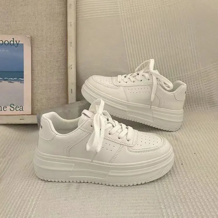 Thick soled white shoes for women's new shallow casual sports shoes, women's lace up height increasing running board shoes