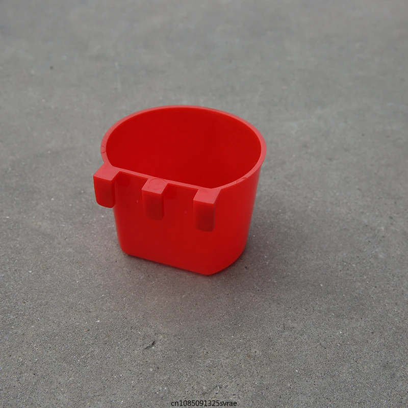 Bird Cage Feeder Cups Plastic Feeding Dish Feed Bowls with Hooks for Parrot Water Drinker for Pigeon Quail Duck Dringking Bowls