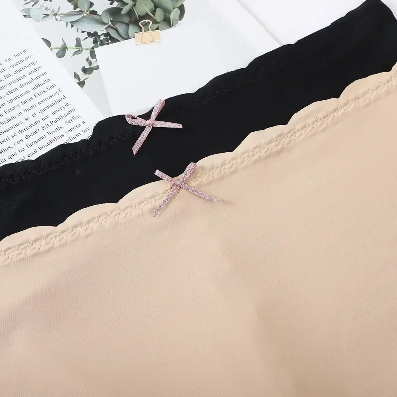 Sexy Lace Edge Safety Short Pants Soft Seamless Under Skirt Shorts Modal Ice Silk Breathable Short Tights Women Underwear