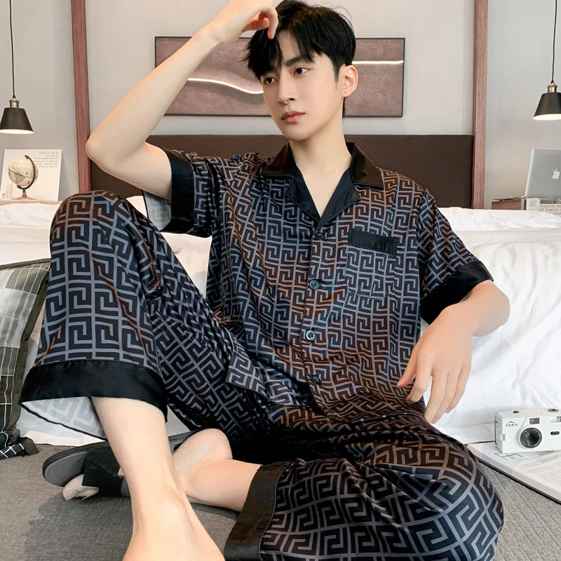 Pajamas Men Spring Summer Thin Ice Silk Luxurious Loose Fitting Home Wear Suit Male Satin Pyjamas Set Night Sleep-Suit Gentlemen