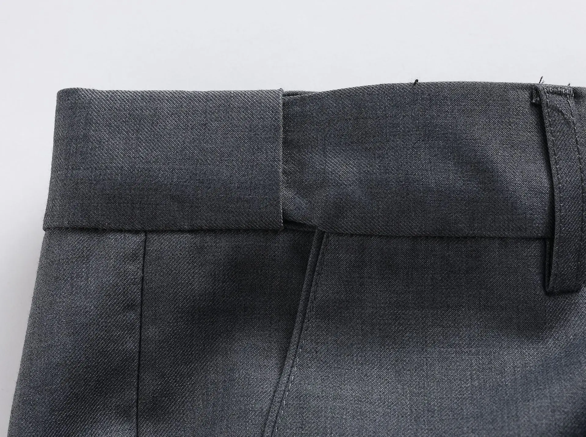 Chinese-style Men's Two-piece Set, Chinese Dragon Embroidery Pattern Stand-up Collar Long-sleeved Jacket Paired with Trousers.