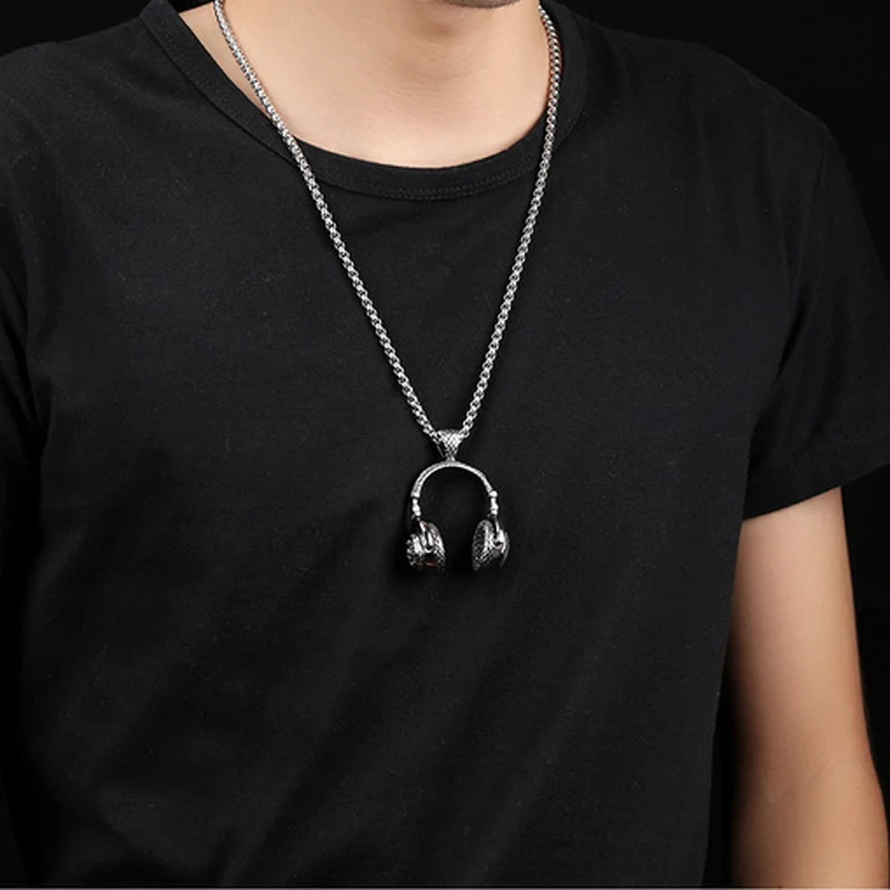 Free Fan DJ Music Headphone Pendant Necklace Long Chain Men Women Hip Hop Jewelry Rock Headset Necklace Male Gift S110