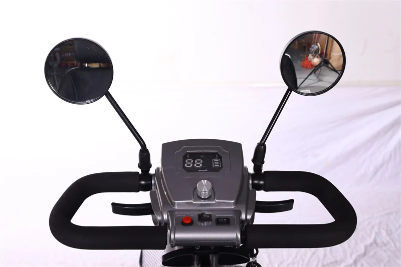 Four Wheel Electric Scooter Mini Bus Bike Distabled Car Golf With High Quality