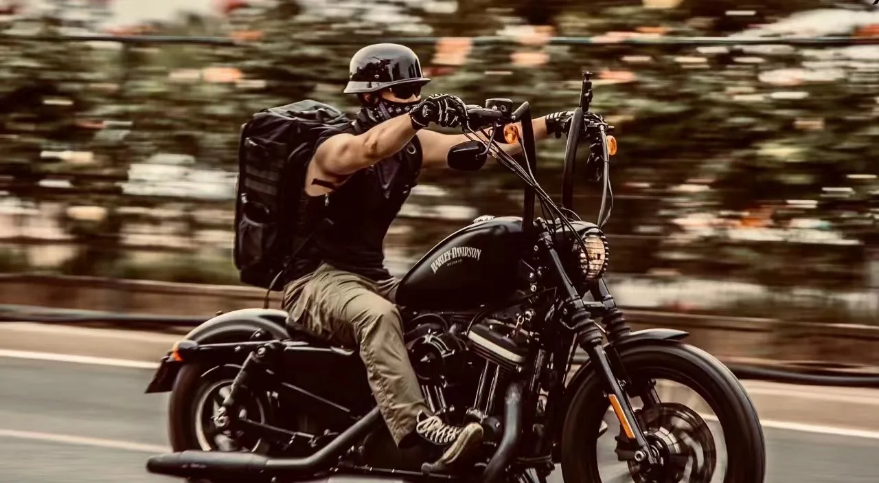 17 Classic Retro Half Helmets for Motorcycle Open Face Helmet Beanie Cruising Skull Cap Small for Motorbike Scooter Chopper