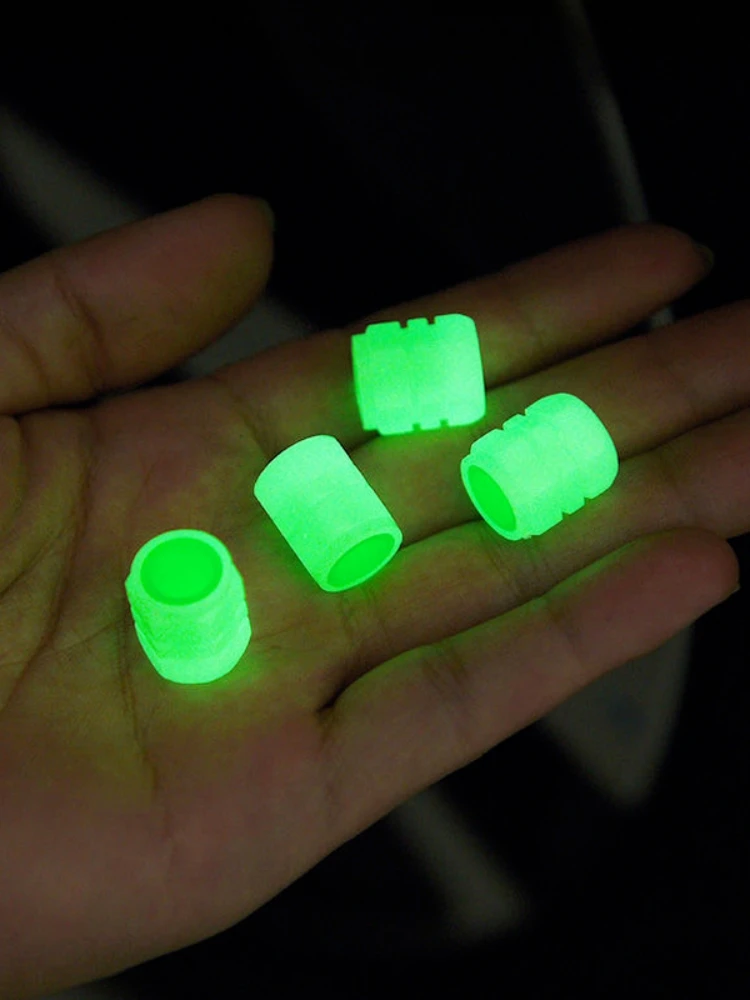 4Pcs Motorcycle Car Luminous Night Glowing Wheel Tyre Valve Caps Decors Universal for Tracer 9 Gt Suzuki Gsxr 600 Fz1 Tmax Fz6