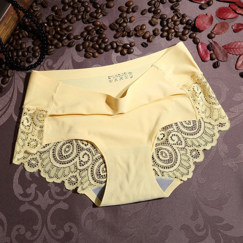 Sexy Women's Panties Ice Silk Solid Color Underwear Plus Size Seamless Panties Summer Thin Breathable Underpants Female Lingerie