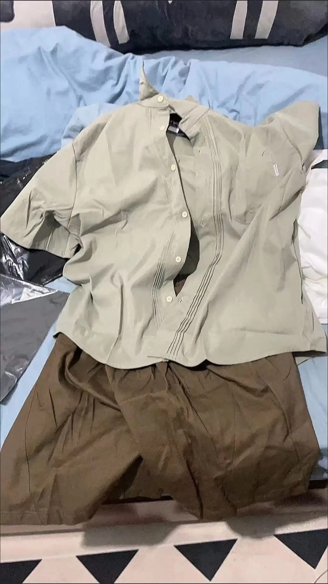 2025 Casual Shirts Men Streetwear Harajuku Short Sleeve Shirt Man Vintage Japan Style Pleated Design Cargo Blouse Male