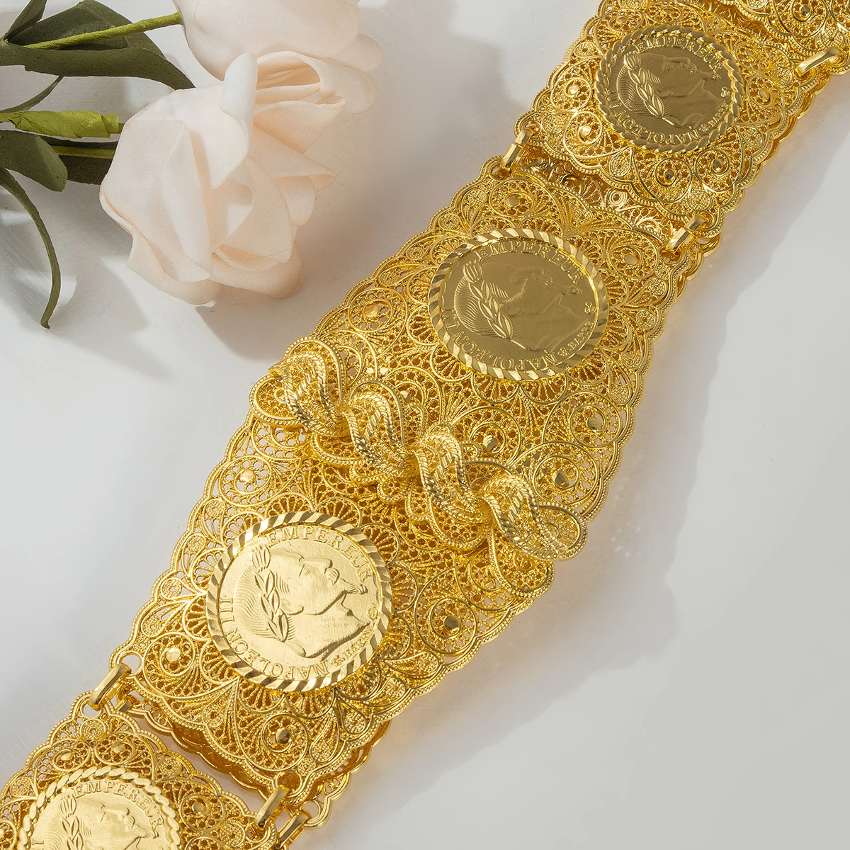 Bride Gold-plated belt Square Head Coin Design Cutout pattern Carved Napoleon Image Luxury Wedding Dress Waist Chain Jewelry