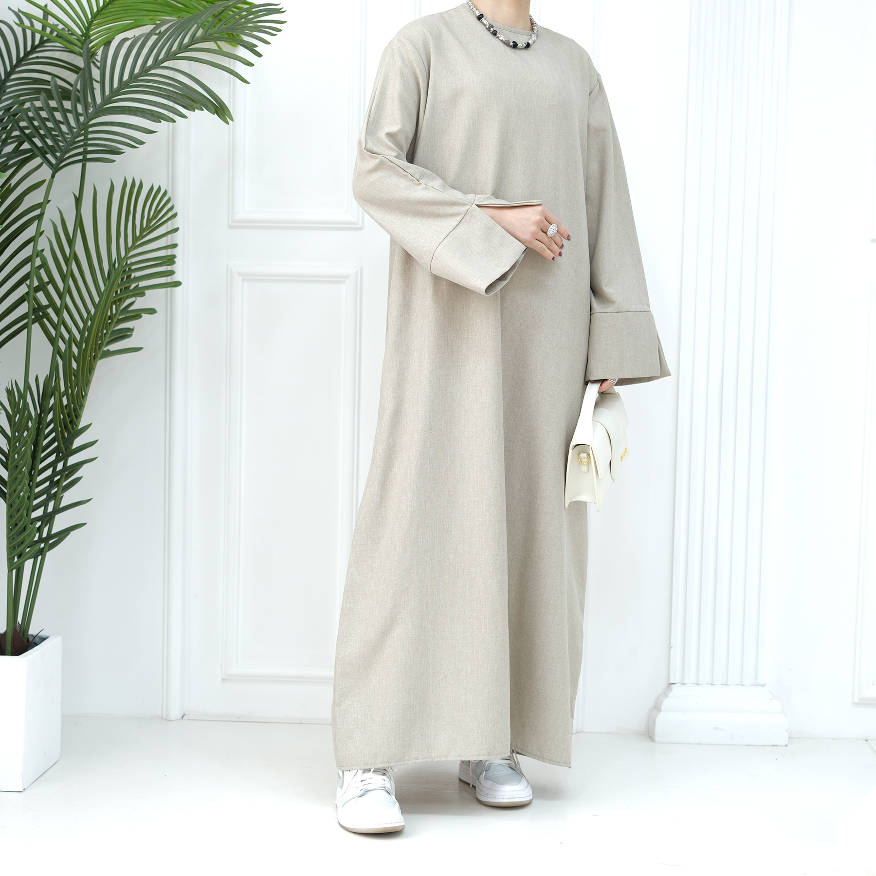 2024 New Dubai Abaya for Muslim Women Eid Ramadan Modest Dress Türkiye Loose Large Elegant Dress Gown Female Islam Clothing