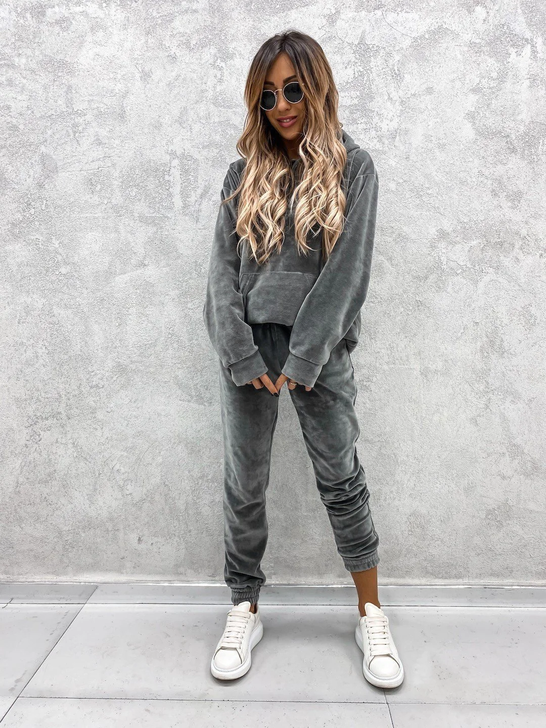 New casual women's suit solid color hooded sweatpants fall 2 piece set comfortable suede women's clothing corset trousers sets