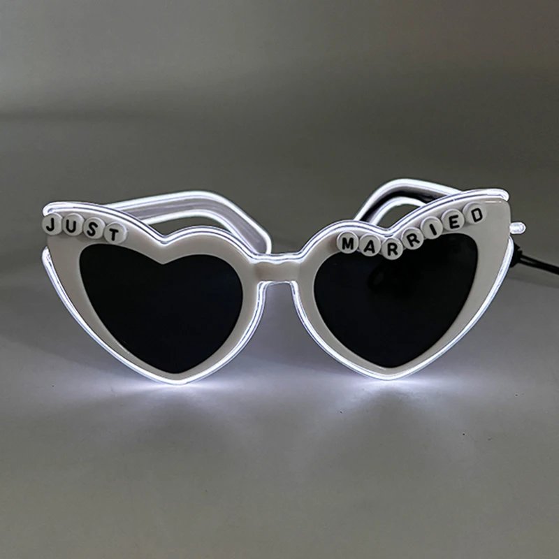 LED Just Married Glasses Wedding Bride To Be Surprise Gift Couple Glasses Souvenirs Glowing Heart Glasses Married Sunglasses