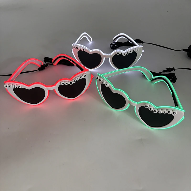 LED Just Married Glasses Wedding Bride To Be Surprise Gift Couple Glasses Souvenirs Glowing Heart Glasses Married Sunglasses