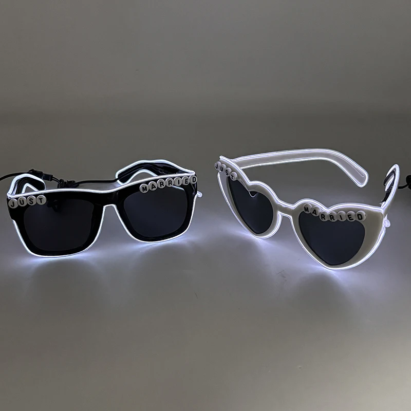 LED Just Married Glasses Wedding Bride To Be Surprise Gift Couple Glasses Souvenirs Glowing Heart Glasses Married Sunglasses