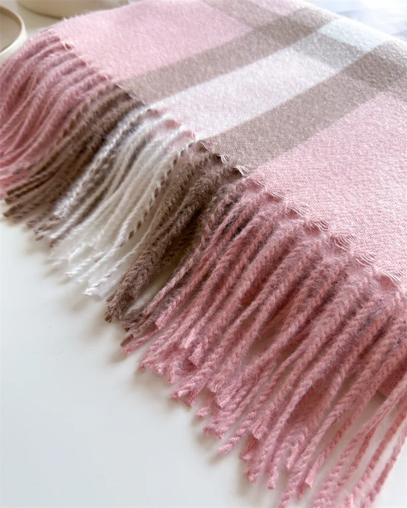 New Luxury Brand Women Cashmere Scarves Lady Winter Warm Soft Pashmina Shawls Wraps Female Plaid Knitted Long Scarf for Women