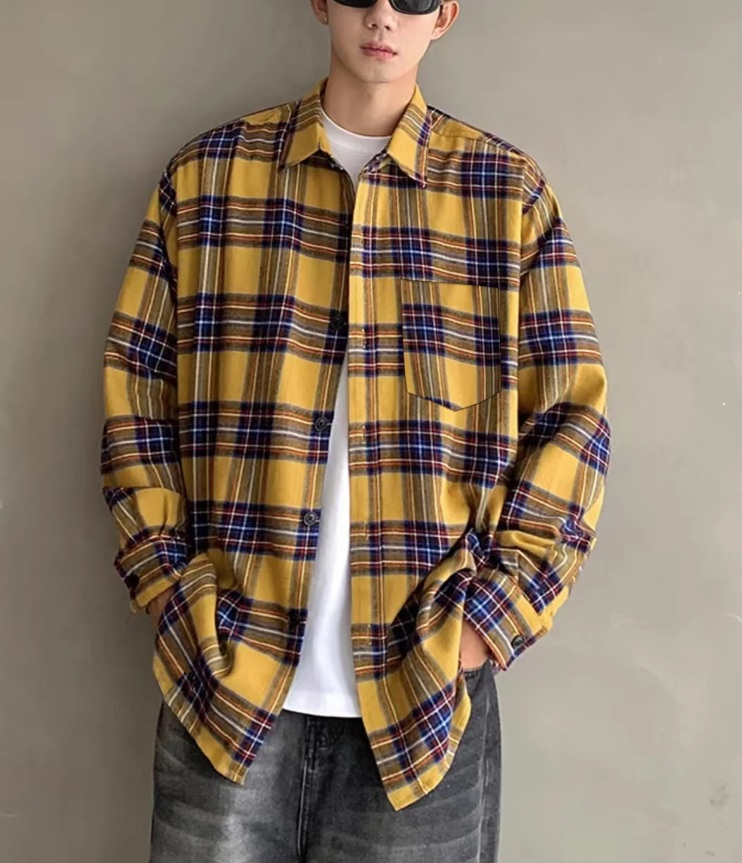 Fashion check shirt for men in spring autumn 2025, stylish modern and high-tech, comfortable casual long-sleeving style