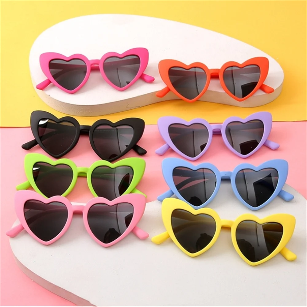 KLASSNUM Kids Heart Sunglasses Summer Sun Glasses Girls Boys Lovely Love Shape Eyeglasses Children Retro Outdoor UV400 Eyewear