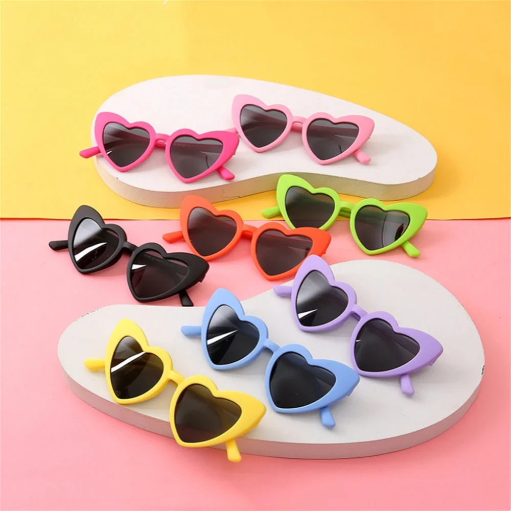 KLASSNUM Kids Heart Sunglasses Summer Sun Glasses Girls Boys Lovely Love Shape Eyeglasses Children Retro Outdoor UV400 Eyewear