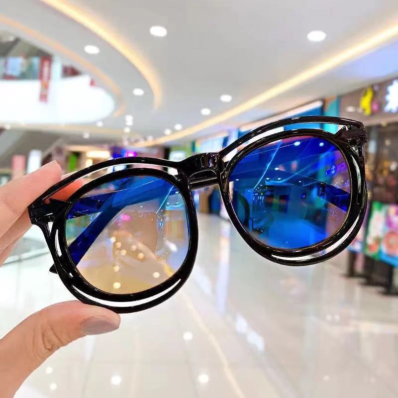 New Kids Fashion Sunglasses Cute Boy Square Sun Glasses Silicone Flexible Children Glasses Vintage Boys Girls Shades Eyewear