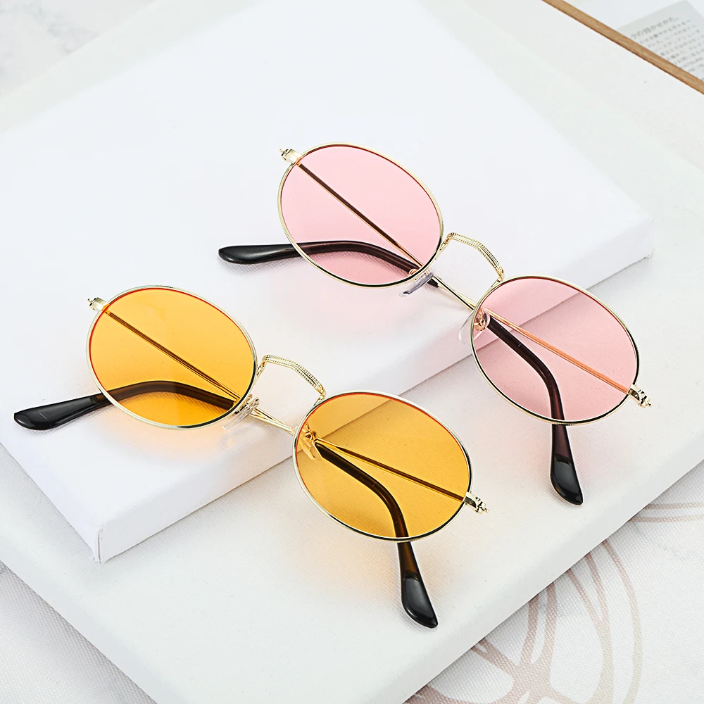 UV400 Oval Sunglasses Small Frame Frame Retro Festival Gradient Mirror Glasses for Daily Wear Gold Silver