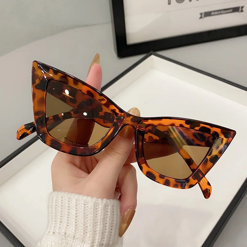 Big Frame Vintage Square Sunglasses Women Men Cat Eye Sun Glasses Eye Glasses Goggle Square Male Female Rectangle Sunglasses ﻿