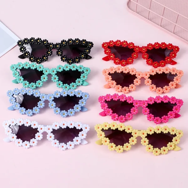 Kids' sunglasses